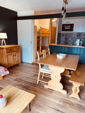 Magnifique studio 4 pers avec balcon vue montagne
